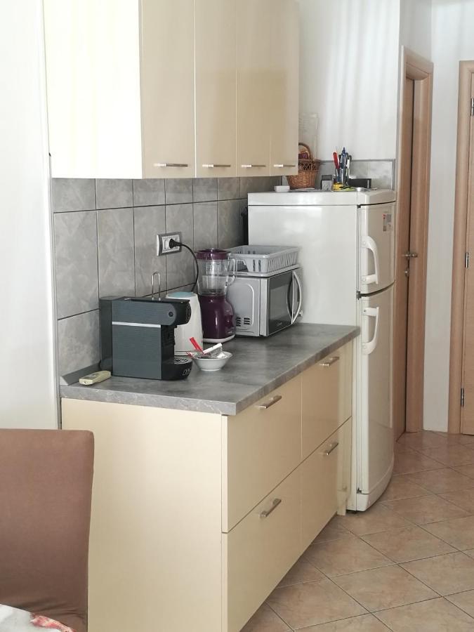 Nice And Cozy Two Single Bed Room Split Eksteriør bilde