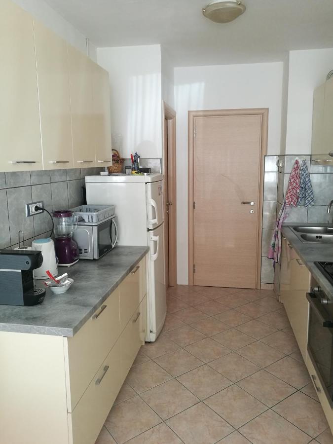 Nice And Cozy Two Single Bed Room Split Eksteriør bilde